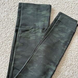 Spanx Camo Tights Leggings size XS